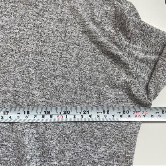 Aritzia Wilfred Free Martha Mock Neck Sleeve Sweater in Gray Sz Small - Picture 8 of 9